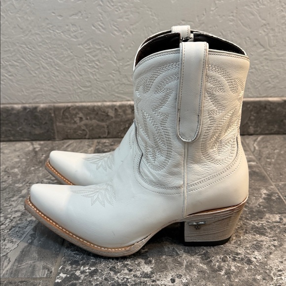 Lane White Leather Western Boots - Picture 3 of 8